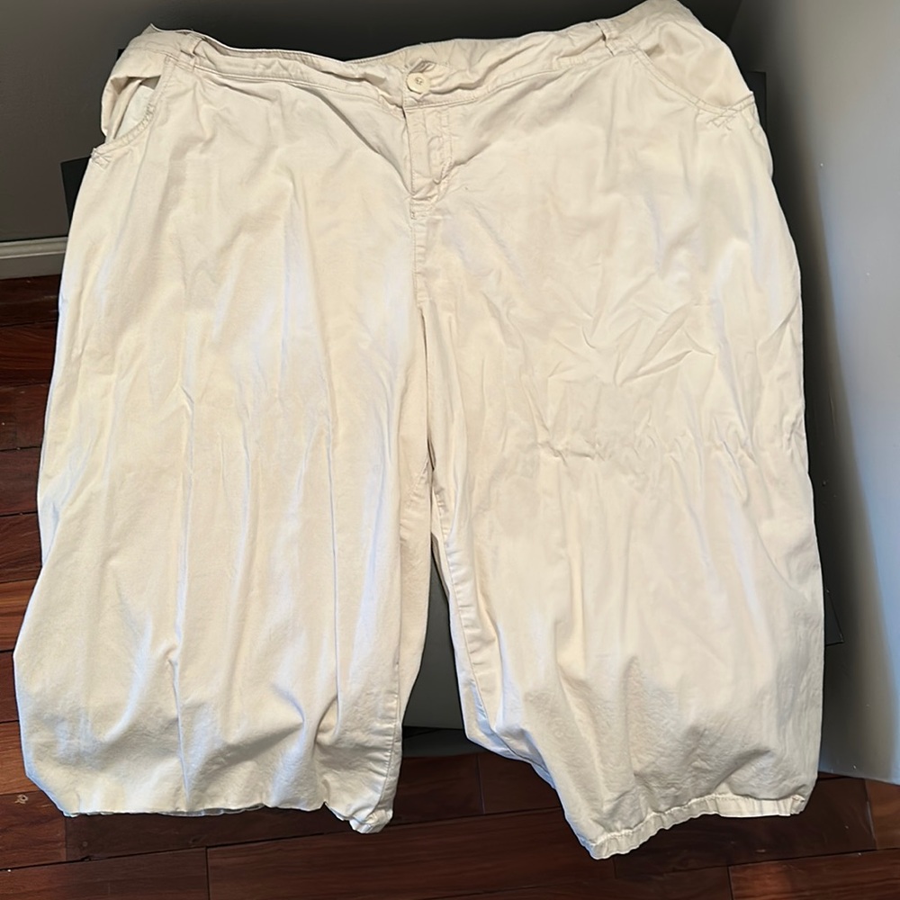 Lane Bryant Cream Capris